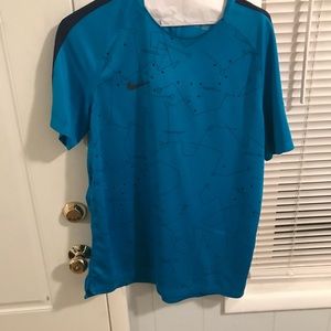 Nike dryfit XL shirt nice